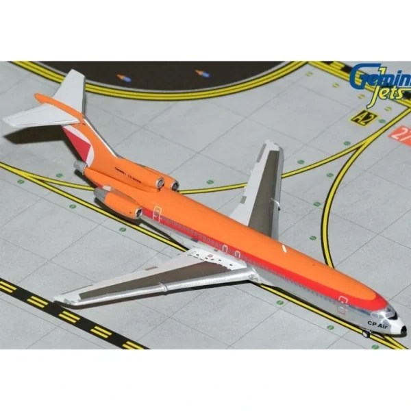 Gemini Jets GJCPC2091 1:400 CP Air Boeing 727-200 - Miniature Marvels: Airplane Models & Painted Dice* Airplane Model