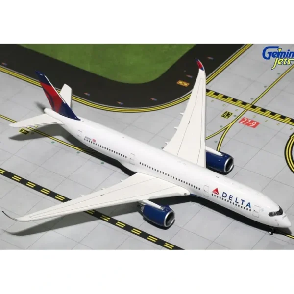 Gemini Jets GJDAL1607 1:400 Delta Airlines A350-900 - Miniature Marvels: Airplane Models & Painted Dice* Airplane Model