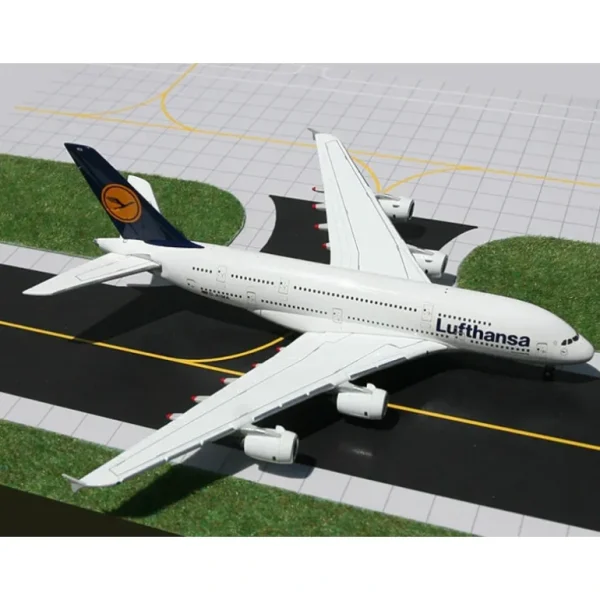 Gemini Jets GJDLH653 1:400 Lufthansa A380-800 - Miniature Marvels: Airplane Models & Painted Dice* Airplane Model