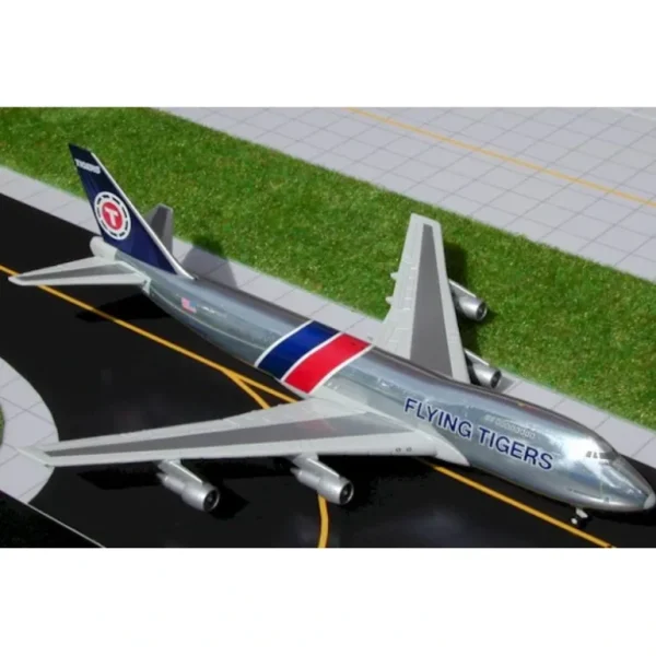 Gemini Jets GJFTL056 1:400 Flying Tigers Boeing 747-200F N808FT - Miniature Marvels: Airplane Models & Painted Dice* Airplane Model