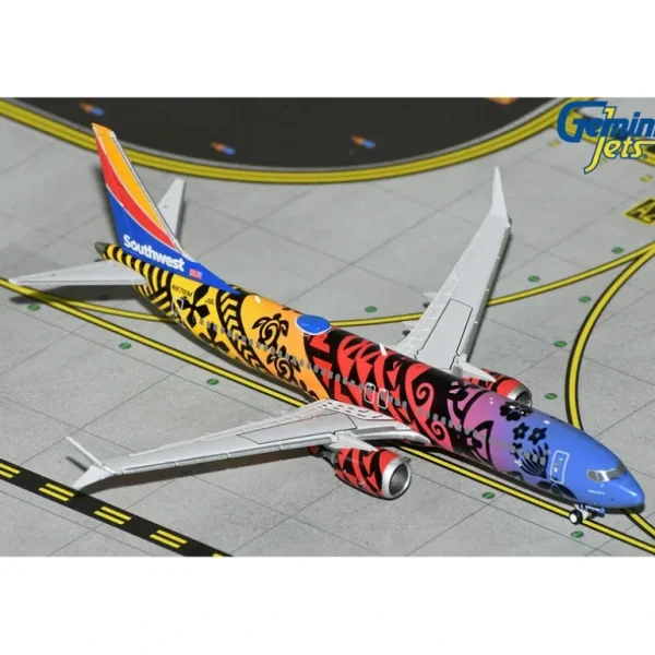 Gemini Jets GJSWA2247 1:400 Southwest Boeing 737 Max 8 "Imua One" - Miniature Marvels: Airplane Models & Painted Dice* Airplane Model