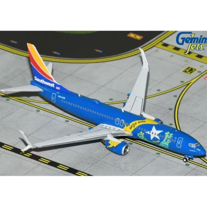 Gemini Jets GJSWA2246 1:400 Southwest Boeing 737-80 "Nevada One" - Miniature Marvels: Airplane Models & Painted Dice* Airplane Model