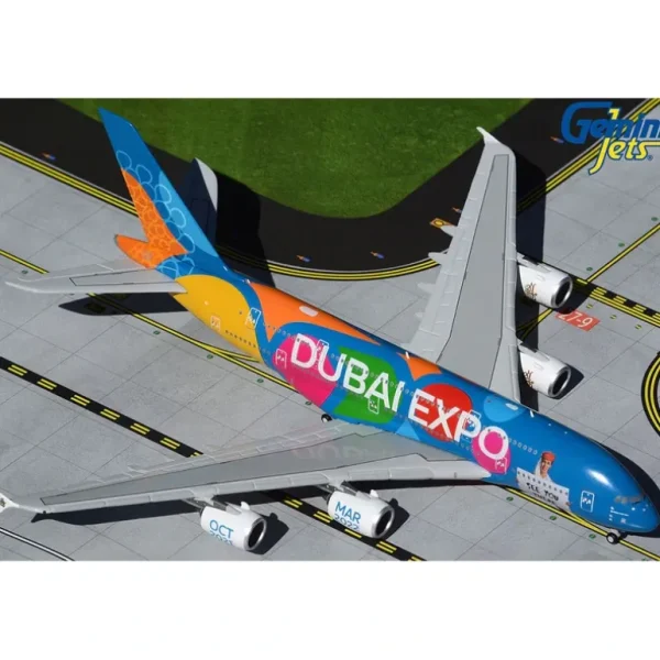 Gemini Jets GJUAE2063 1:400 Emirates Airbus A380 Dubai Expo - Miniature Marvels: Airplane Models & Painted Dice* Airplane Model