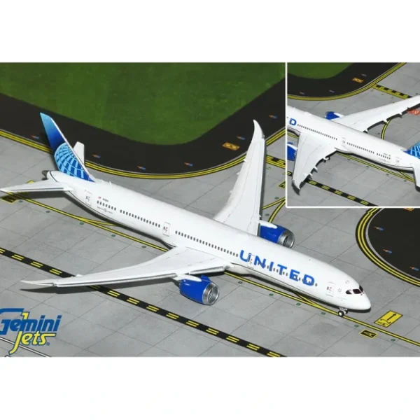 Gemini Jets GJUAL2229F 1:400 United Boeing 787-10 N13014 (Flaps Down) - Miniature Marvels: Airplane Models & Painted Dice* Airplane Model