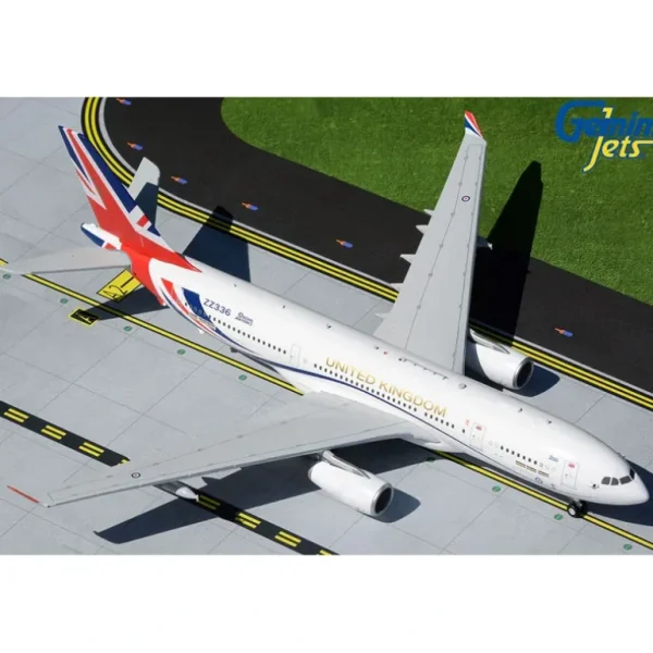 Gemini Jets G2RAF919 1:200 Royal Air Force A330-200 Prime Minister - Miniature Marvels: Airplane Models & Painted Dice* Airplane Model