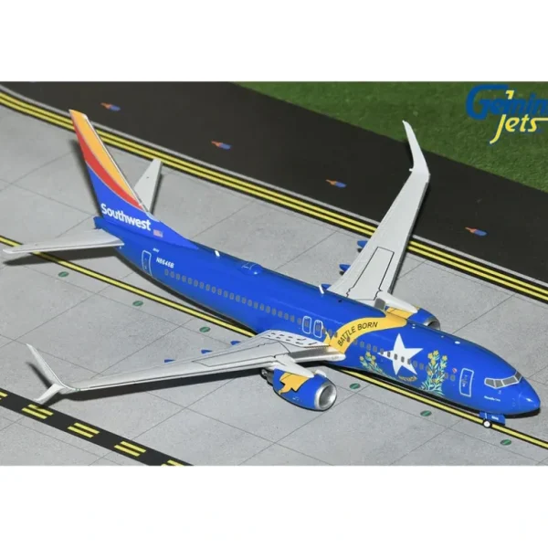 Gemini Jets G2SWA1267 1:200 Southwest Boeing 737-800 "Nevada One" - Miniature Marvels: Airplane Models & Painted Dice* Airplane Model