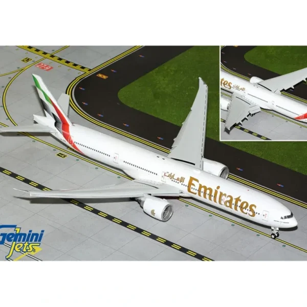 Gemini Jets G2UAE1250F 1:200 Emirates Boeing 777-300ER A6-ENV (Flaps Down) - Miniature Marvels: Airplane Models & Painted Dice* Airplane Model