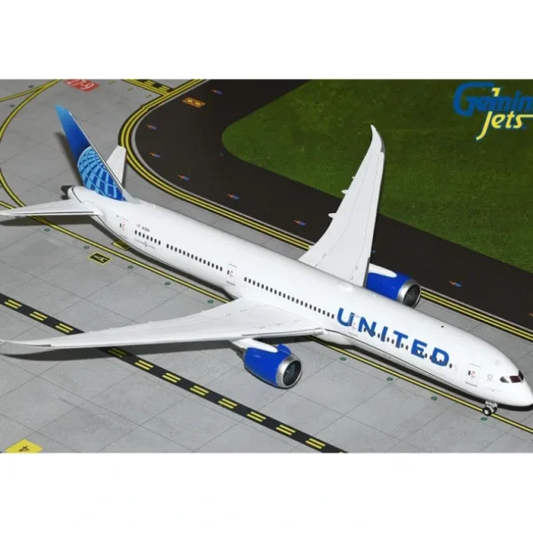 Gemini Jets G2UAL1259 1:200 United Airlines Boeing 787-10 - Miniature Marvels: Airplane Models & Painted Dice* Airplane Model