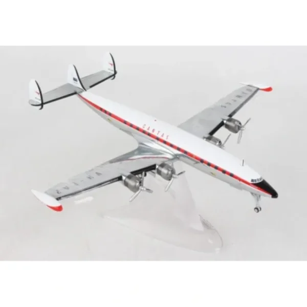 Herpa HE570596 1:200 Super Constellation L-1049 - Miniature Marvels: Airplane Models & Painted Dice* Airplane Model