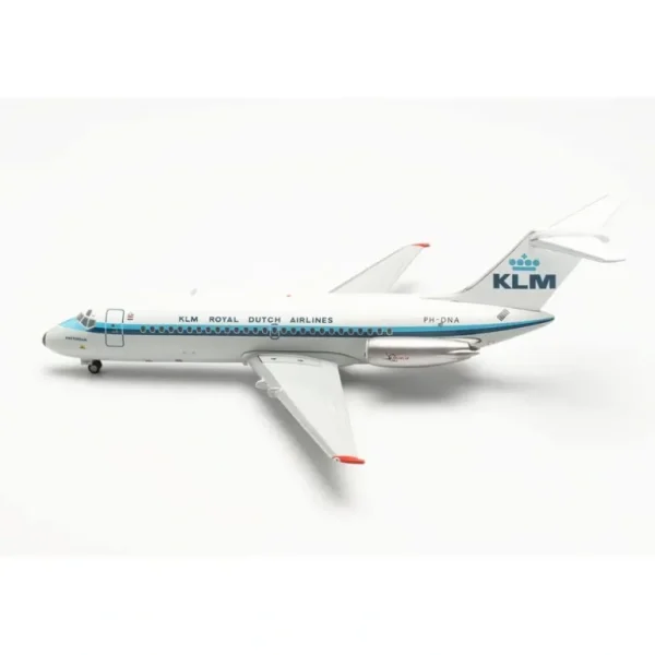 Herpa Wings 572224 1:200 KLM Douglas DC-9-15 PH-DNA "Amsterdam" - Miniature Marvels: Airplane Models & Painted Dice* Airplane Model