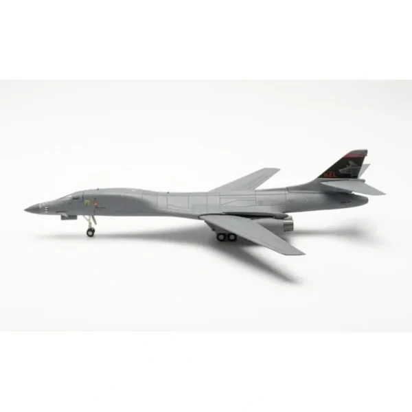 Herpa Wings 572903 1:200 USAF B-1B 85-0060 28th Bomb Wing "Doolittle Raid 80th Anniversary" - Miniature Marvels: Airplane Models & Painted Dice* Airplane Model