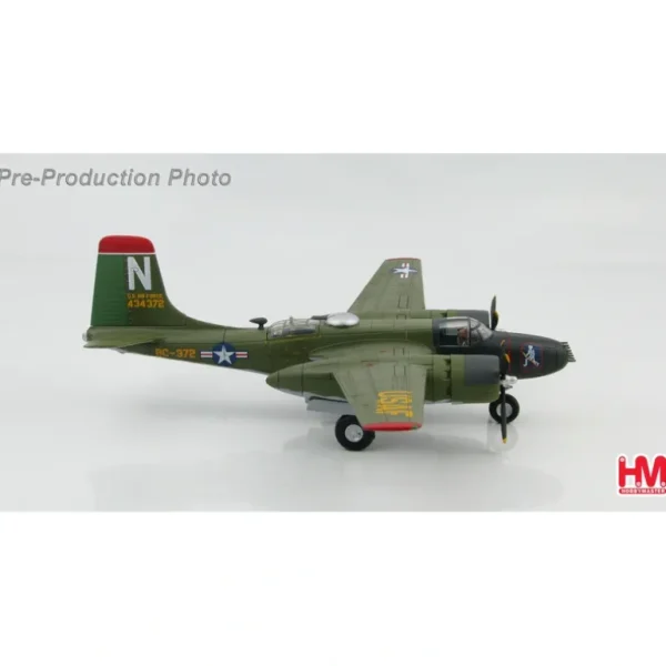 Hobby Master 1:72 Douglas A-26B-56-DL Invader HA3210 - Miniature Marvels: Airplane Models & Painted Dice* Airplane Model