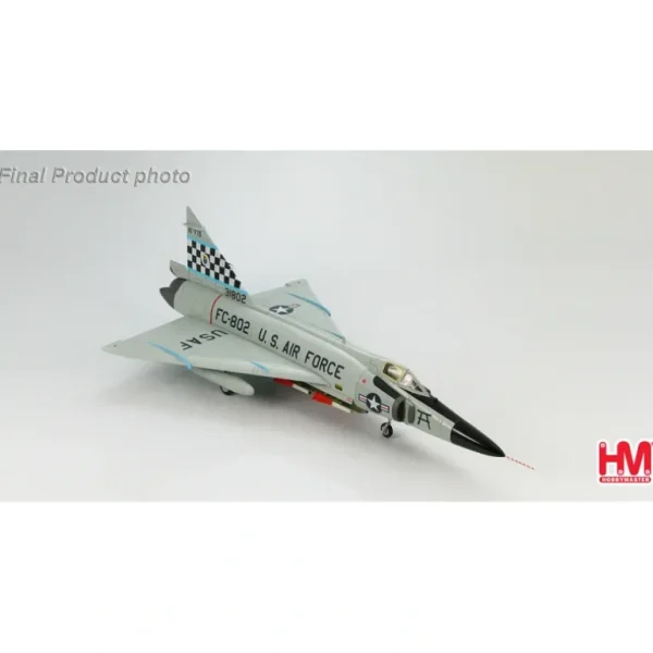 Hobby Master HA31111 1:72 F-102A Delta Dagger - Miniature Marvels: Airplane Models & Painted Dice* Airplane Model