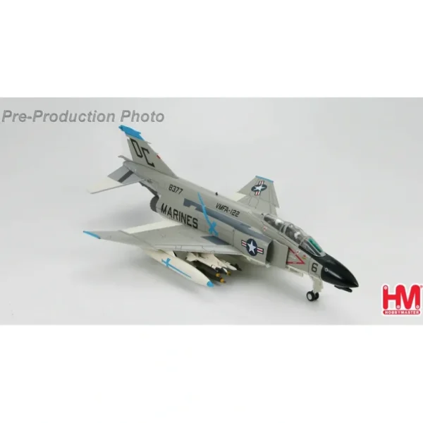 Hobby Master HA1967 1:72 F-4B Phantom II VMFA-122 "Crusaders" Danang Air Base Vietnam 1968 - Miniature Marvels: Airplane Models & Painted Dice* Airplane Model