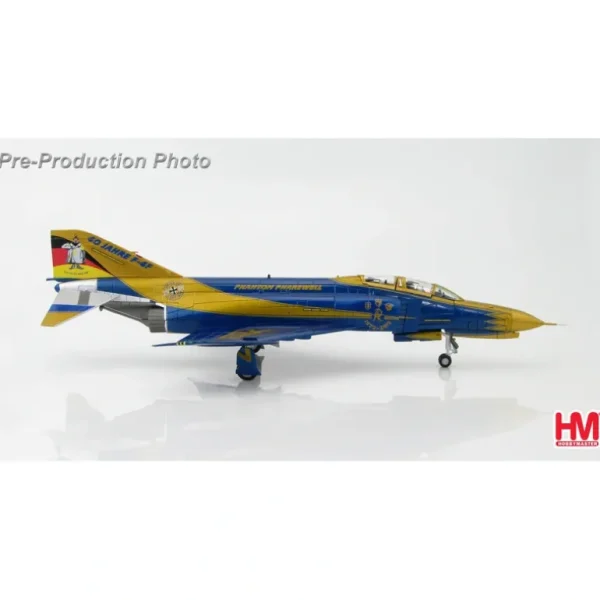 Hobby Master HA1943 1:72 F-4F Phantom II - Miniature Marvels: Airplane Models & Painted Dice* Airplane Model
