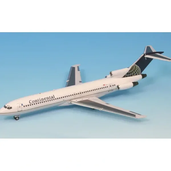 *Inflight IF722024 1:200 Continental Boeing 727-200 - Miniature Marvels: Airplane Models & Painted Dice* Shop All