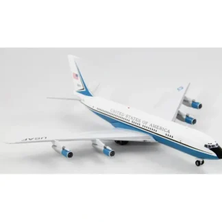 *Inflight IF70055 1:200 USAF C-137C - Miniature Marvels: Airplane Models & Painted Dice* Airplane Model