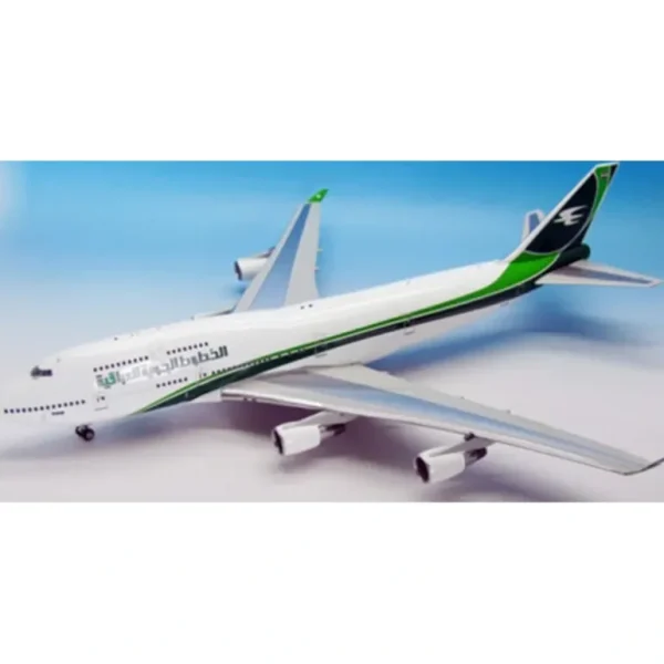 *InFlight200 IF27440715 Iraqi Airways 747-400 YI-ASA - Miniature Marvels: Airplane Models & Painted Dice* Airplane Model
