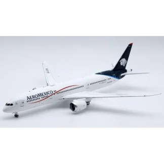 Inflight IF789AM1023 1:200 AeroMexico Boeing 787-9 Dreamliner XA-DHN - Miniature Marvels: Airplane Models & Painted Dice* Airplane Model