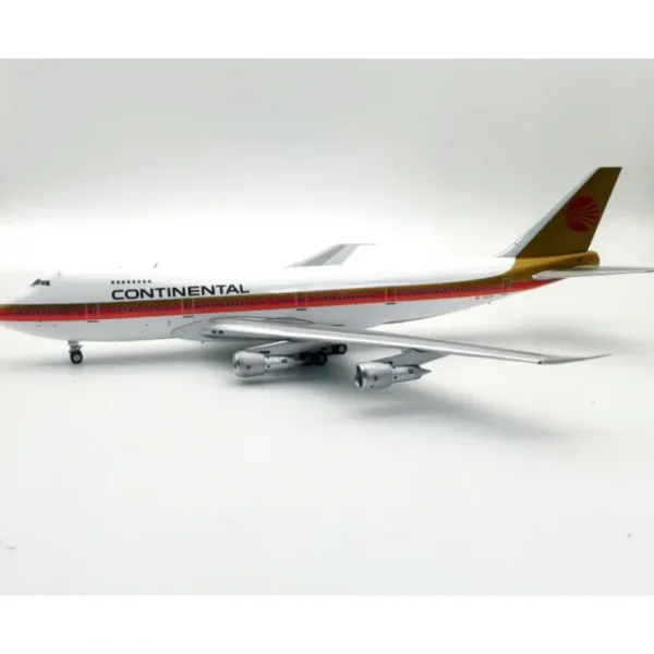 *Inflight IF742CO1122 1:200 Continental Boeing 747-243B - Miniature Marvels: Airplane Models & Painted Dice* Airplane Model