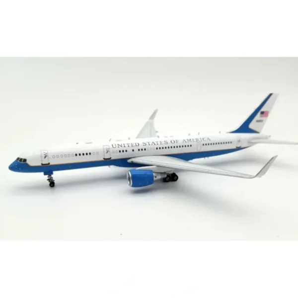*InFlight IFC32USA01 1:200 USAF Boeing C-32A with Winglets - Miniature Marvels: Airplane Models & Painted Dice* Airplane Model