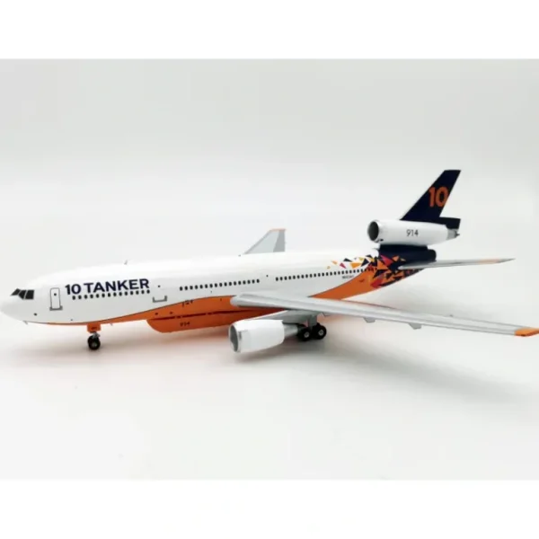 *InFlight IFDC10AT0421 1:200 10 Tanker Air Carrier DC-10-30 - Miniature Marvels: Airplane Models & Painted Dice* Airplane Model