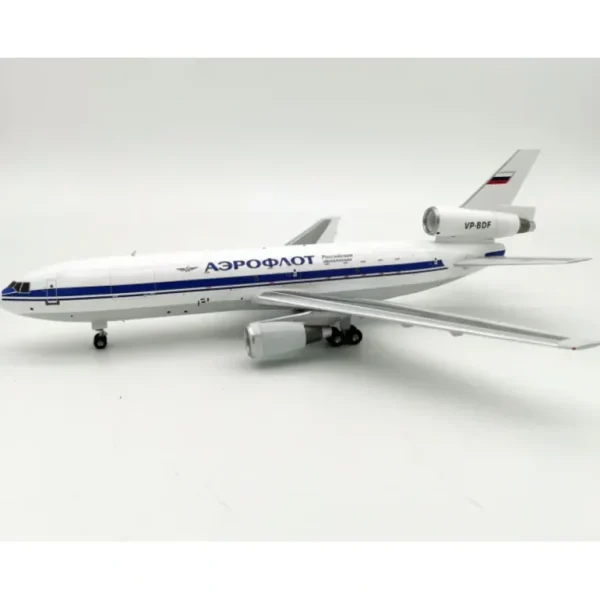 *InFlight IFDC10SU819 1:200 Aeroflot McDonnell Douglas DC-10 - Miniature Marvels: Airplane Models & Painted Dice* Airplane Model