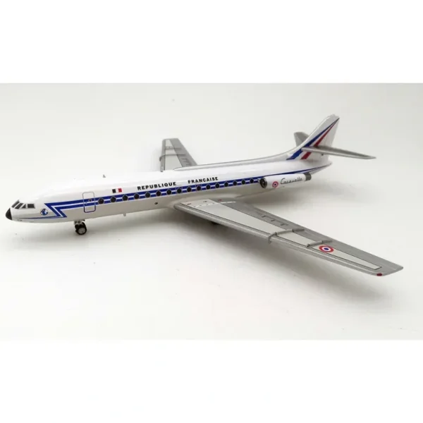 *InFlight IF210FAF0619 1:200 French Air Force SE-210 141 Caravelle III - Miniature Marvels: Airplane Models & Painted Dice* Airplane Model