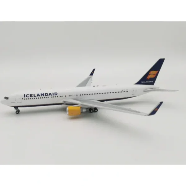 *InFlight IF763FI0821 1:200 Iceland Air Boeing 767-300 - Miniature Marvels: Airplane Models & Painted Dice* Airplane Model