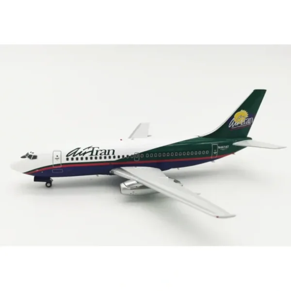 *Inflight IF732FL0519 1:200 Air Tran Boeing 737-200 - Miniature Marvels: Airplane Models & Painted Dice* Airplane Model