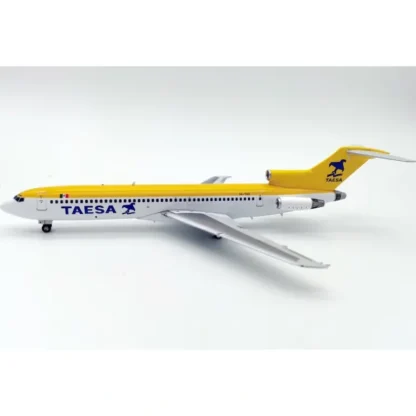 InFlight IF722GD0921 1:200 Taesa Boeing 727-200 XA-THU - Miniature Marvels: Airplane Models & Painted Dice* Airplane Model