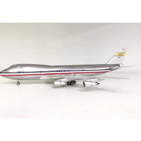 *Inflight IF747NASA01P 1:20 Nasa Boeing 747-100 - Miniature Marvels: Airplane Models & Painted Dice* Airplane Model