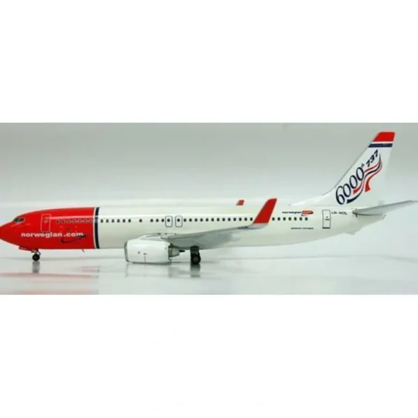 *InFlight IF738NOR001 1:200 Norwegian.com Boeing 737-800 LN-NOL - Miniature Marvels: Airplane Models & Painted Dice* Airplane Model