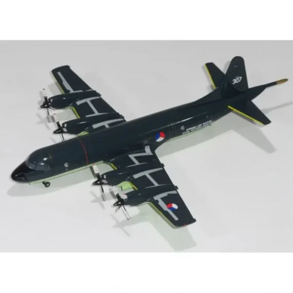 *Inflight IFP3MLD 1:200 Royal Netherlands Navy P-3C Orion - Miniature Marvels: Airplane Models & Painted Dice* Airplane Model