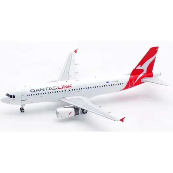 Inflight IF320QF1123 1:200 QantasLink Airbus A320-232 VH-VQR - Miniature Marvels: Airplane Models & Painted Dice* Airplane Model