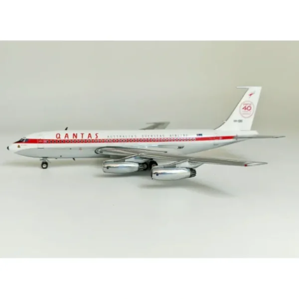 InFlight200 IF701QF0221P Qantas Boeing 707-100 VH-EBG Polished - Miniature Marvels: Airplane Models & Painted Dice* Airplane Model