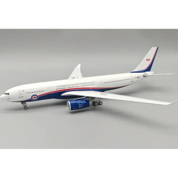 Inflight IF332RCAF01 1:200 Royal Candian Air Force Airbus A330-200 - Miniature Marvels: Airplane Models & Painted Dice* Airplane Model
