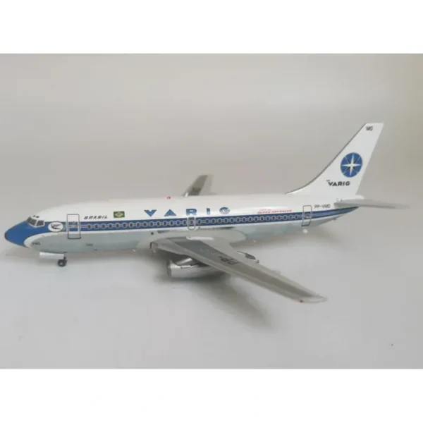 *Inflight IF732RG0822P 1:200 Varig Boeing 737-200 - Miniature Marvels: Airplane Models & Painted Dice* Airplane Model