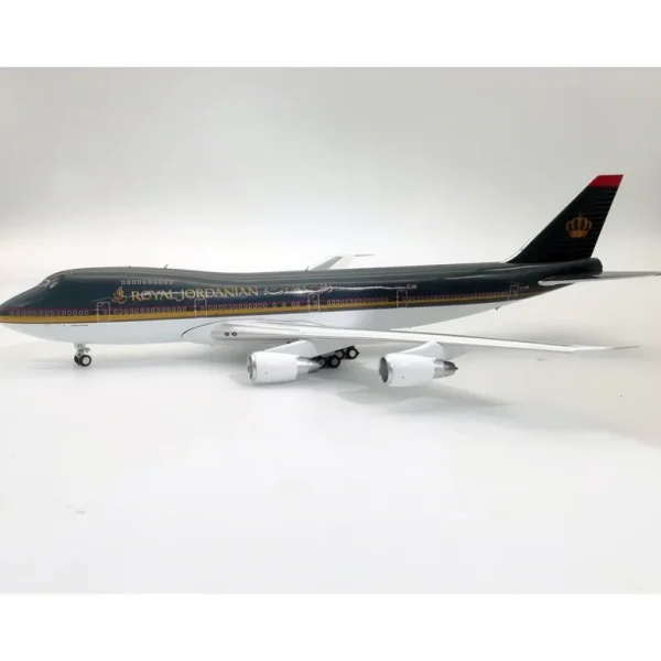 *InFlight IF742RJ0123 1:200 Royal Jordanian Airline Boeing 747-200 - Miniature Marvels: Airplane Models & Painted Dice* Airplane Model