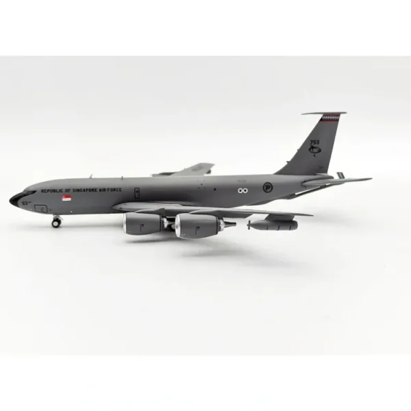 *InFlight200 IF135RSAF753 KC-135R Singapore-Air Force 753 - Miniature Marvels: Airplane Models & Painted Dice* Airplane Model