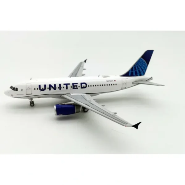 *Inflight IF319UA0220 1:200 United Airlines Airbus A319 - Miniature Marvels: Airplane Models & Painted Dice* Airplane Model