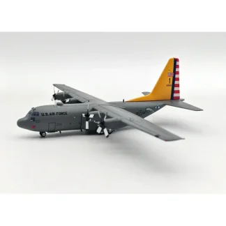 InFlight200 IF130USAF629 US Air Force Lockheed C-130H Hercules (L-382) 81-0629 - Miniature Marvels: Airplane Models & Painted Dice* Airplane Model