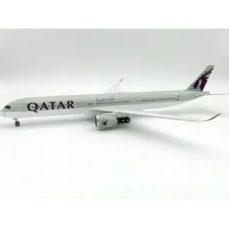 *Inflight IF35XQR0922 1:200 Qatar Airways Airbus A350-1000 A7-ANN - Miniature Marvels: Airplane Models & Painted Dice* Airplane Model