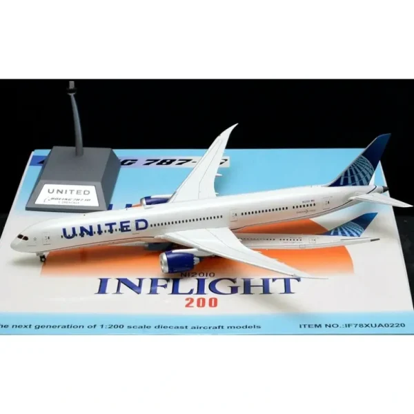 *Inflight IF78XUA0220 1:200 United Airlines Boeing 787-10 - Miniature Marvels: Airplane Models & Painted Dice* Airplane Model