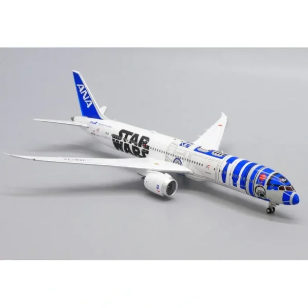 JC Wings 1:400 ANA Boeing 787-9 EW4789012 - Miniature Marvels: Airplane Models & Painted Dice* Airplane Model