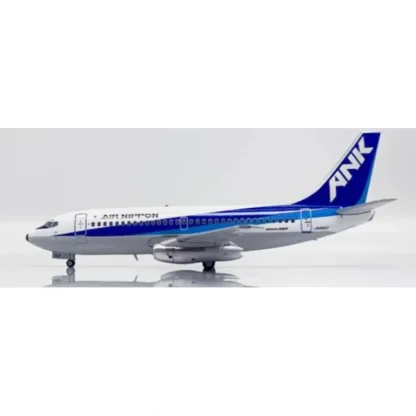 JC Wings EW2732001 1:200 Air Nippon Boeing 737-200 - Miniature Marvels: Airplane Models & Painted Dice* Airplane Model