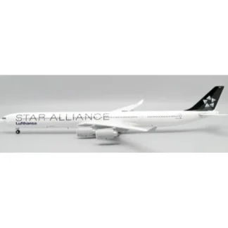 JC Wings EW2346004 1:200 Lufthansa Airbus A340-600 "Star Alliance" D-AIHC - Miniature Marvels: Airplane Models & Painted Dice* Airplane Model