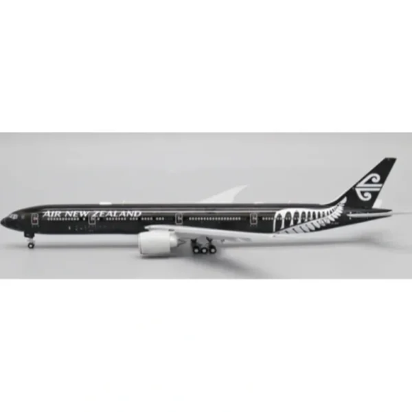 JC Wings JC4ANZ0006 1:400 Air New Zealand Boeing 777-300ER ZK-OKQ "All Blacks" - Miniature Marvels: Airplane Models & Painted Dice* Airplane Model