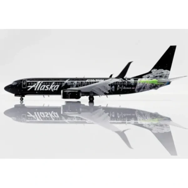 JC Wings SA4ASA009 1:400 Alaska Boeing 737-800 N538AS - Miniature Marvels: Airplane Models & Painted Dice* Airplane Model