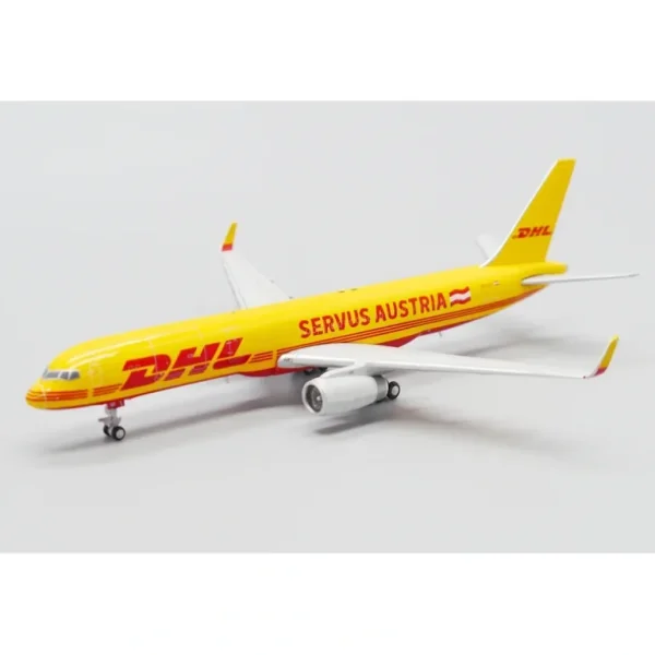 JC Wings XX40037 1:400 DHL Boeing 757-200 - Miniature Marvels: Airplane Models & Painted Dice* Airplane Model
